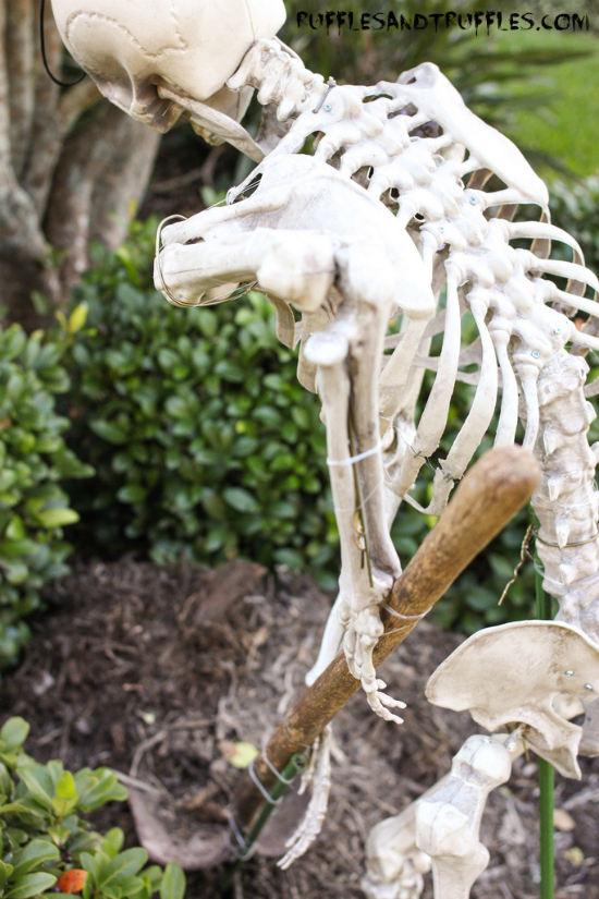 DIY Skeleton Lawn Decor