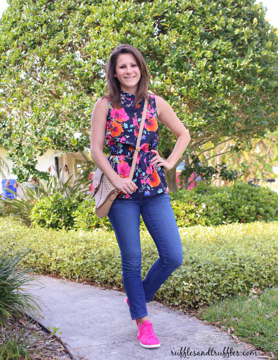 floral tank and jeans outift