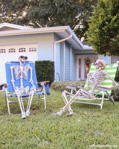 DIY Skeleton Lawn Decorations for Halloween