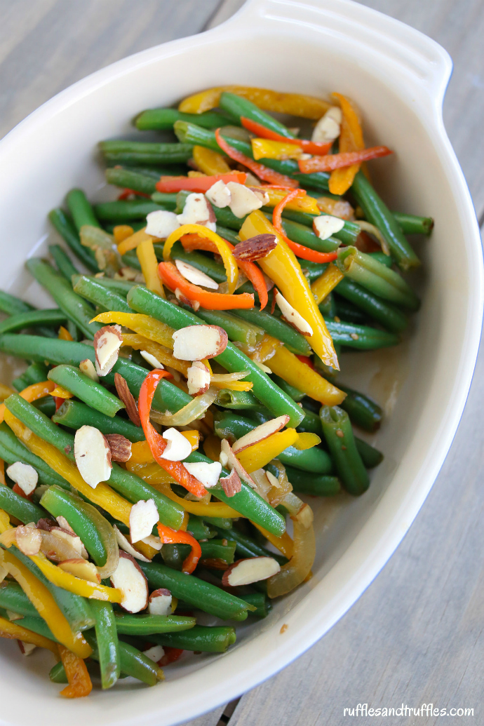 Green Beans with Bell Pepper and Almonds