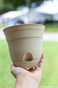 Easy DIY Gold Flowerpots