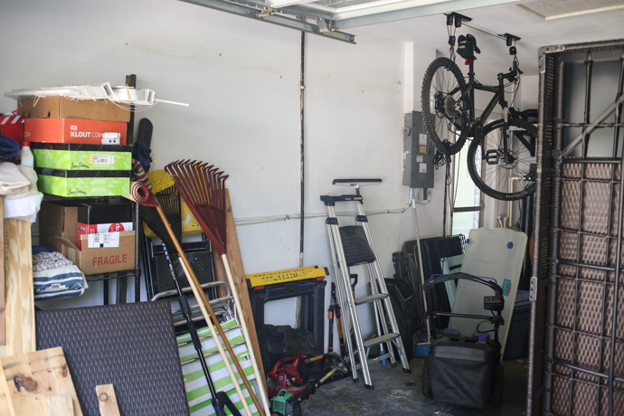 Summer project: organizing our garage with the Rubbermaid