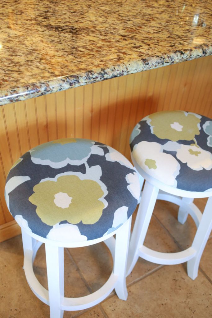 DIY Bar Stool Makeover Helpful Homemade